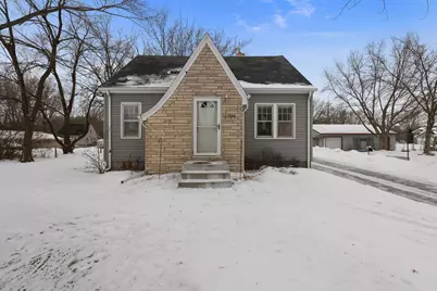 2795 90th Lane NE, Blaine, MN 55449 - Photo 3