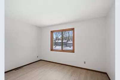 2200 74th Avenue N, Brooklyn Park, MN 55444 - Photo 21