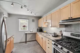 5929 Queen Ave S, Minneapolis, MN 55410 - Photo 15