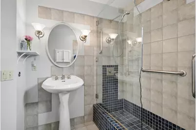 5929 Queen Avenue S, Minneapolis, MN 55410 - Photo 15