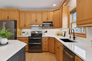 14655 County Rd 33, Norwood Young America, MN 55368 - Photo 15