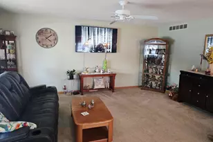 2109 4th Ave SE, Austin, MN 55912 - Photo 3