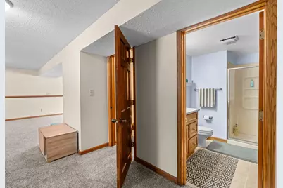 533 Innsbruck Drive, Chaska, MN 55318 - Photo 25