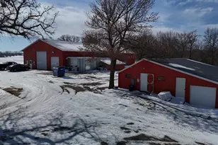 3825 County Rd 40 NE, New London, MN 56273 - Photo 97