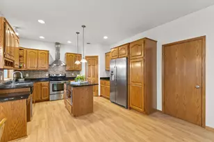 3315 120th Cir NE, Blaine, MN 55449 - Photo 5