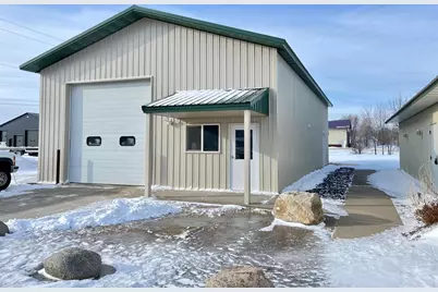 416 1/2 S Lake Avenue, Battle Lake, MN 56515 - Photo 1