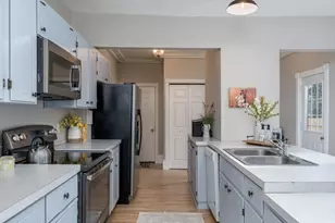 302 E Humphrey St, Lake Crystal, MN 56055 - Photo 11