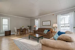 302 E Humphrey St, Lake Crystal, MN 56055 - Photo 5