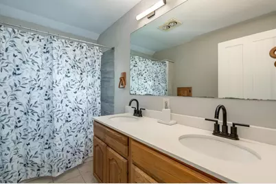 302 E Humphrey Street, Lake Crystal, MN 56055 - Photo 25