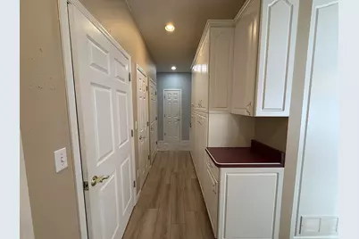 304 Lynsee Lane, Montevideo, MN 56265 - Photo 27