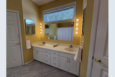 304 Lynsee Lane, Montevideo, MN 56265 - Photo 37