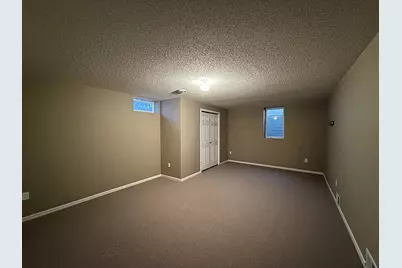 304 Lynsee Lane, Montevideo, MN 56265 - Photo 67