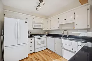 47 St Albans St N, Saint Paul, MN 55104 - Photo 15