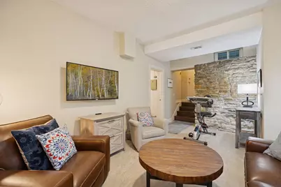 47 Saint Albans Street N, Saint Paul, MN 55104 - Photo 31