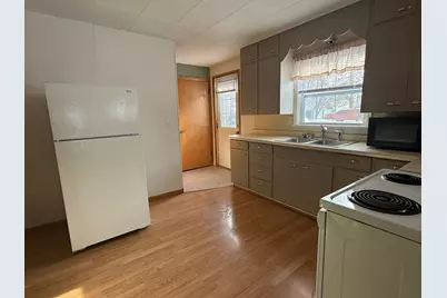 2316 Calihan Avenue NE, Bemidji, MN 56601 - Photo 3