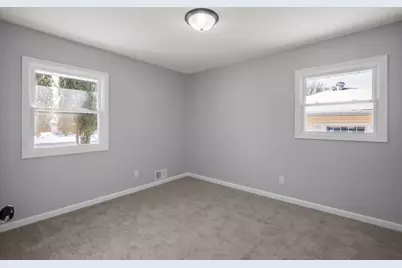 541 Manor Drive NE, Spring Lake Park, MN 55432 - Photo 17