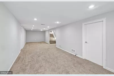 1084 Edgewater Avenue, Shoreview, MN 55126 - Photo 21