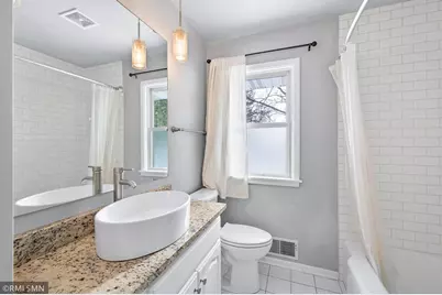 1084 Edgewater Avenue, Shoreview, MN 55126 - Photo 15