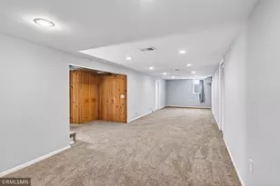 1084 Edgewater Ave, Shoreview, MN 55126 - Photo 19