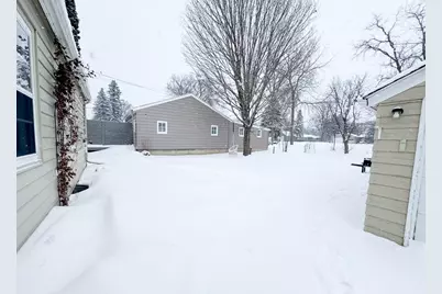 817 S Whitford Street, Fergus Falls, MN 56537 - Photo 25