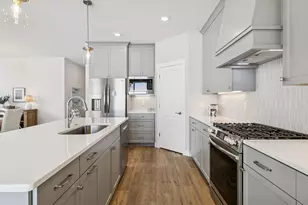 1003 Turner Ln, New Richmond, WI 54017 - Photo 9