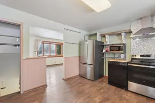 1515 Viking Dr E, Maplewood, MN 55109 - Photo 17