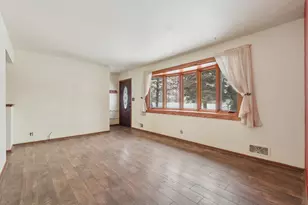 1515 Viking Dr E, Maplewood, MN 55109 - Photo 13