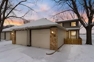 192 Bridlewood Dr, Saint Paul, MN 55119 - Photo 1