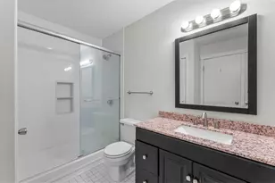 192 Bridlewood Dr, Saint Paul, MN 55119 - Photo 9