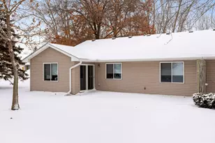 10511 Redwood St NW, Coon Rapids, MN 55433 - Photo 17