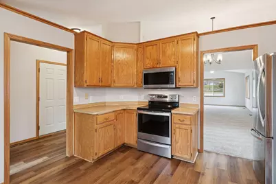 10511 Redwood Street NW, Coon Rapids, MN 55433 - Photo 5