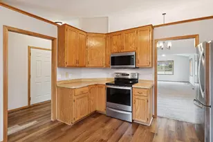 10511 Redwood St NW, Coon Rapids, MN 55433 - Photo 5