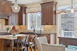 2717 Edgewater Bay, Woodbury, MN 55125 - Photo 33