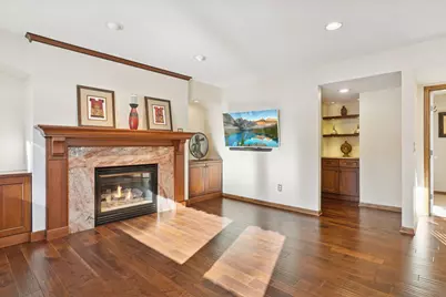 2717 Edgewater Bay, Woodbury, MN 55125 - Photo 67