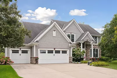 2717 Edgewater Bay, Woodbury, MN 55125 - Photo 3