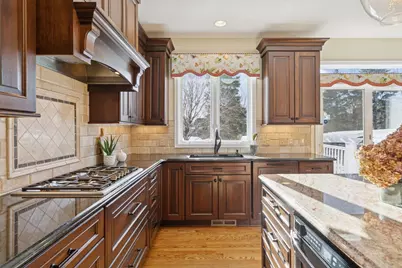 2717 Edgewater Bay, Woodbury, MN 55125 - Photo 39