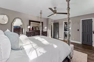 3704 Pineview Dr, Vadnais Heights, MN 55127 - Photo 11