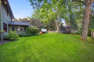 3704 Pineview Dr, Vadnais Heights, MN 55127 - Photo 23