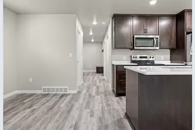 1613 5th Avenue S, Fargo,  58103 - Photo 5