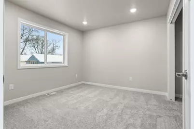 1613 5th Avenue S, Fargo,  58103 - Photo 9