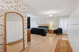 91 Forest Dale Rd, Minneapolis, MN 55410 - Photo 15