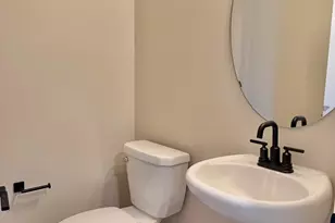 850 Woodlawn Ave, Saint Paul, MN 55116 - Photo 9