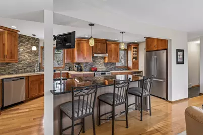 3709 W 104th Street, Bloomington, MN 55431 - Photo 15