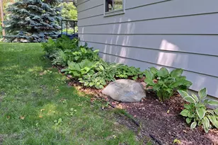 3709 W 104th St, Bloomington, MN 55431 - Photo 47