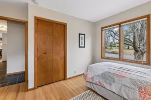 3709 W 104th St, Bloomington, MN 55431 - Photo 23