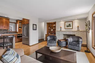 3709 W 104th St, Bloomington, MN 55431 - Photo 7