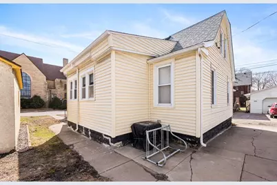 611 Broadway Street NE, Minneapolis, MN 55413 - Photo 25