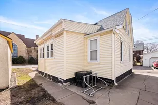 611 Broadway St NE, Minneapolis, MN 55413 - Photo 25