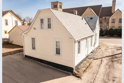 611 Broadway Street NE, Minneapolis, MN 55413 - Photo 41