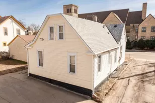 611 Broadway St NE, Minneapolis, MN 55413 - Photo 41